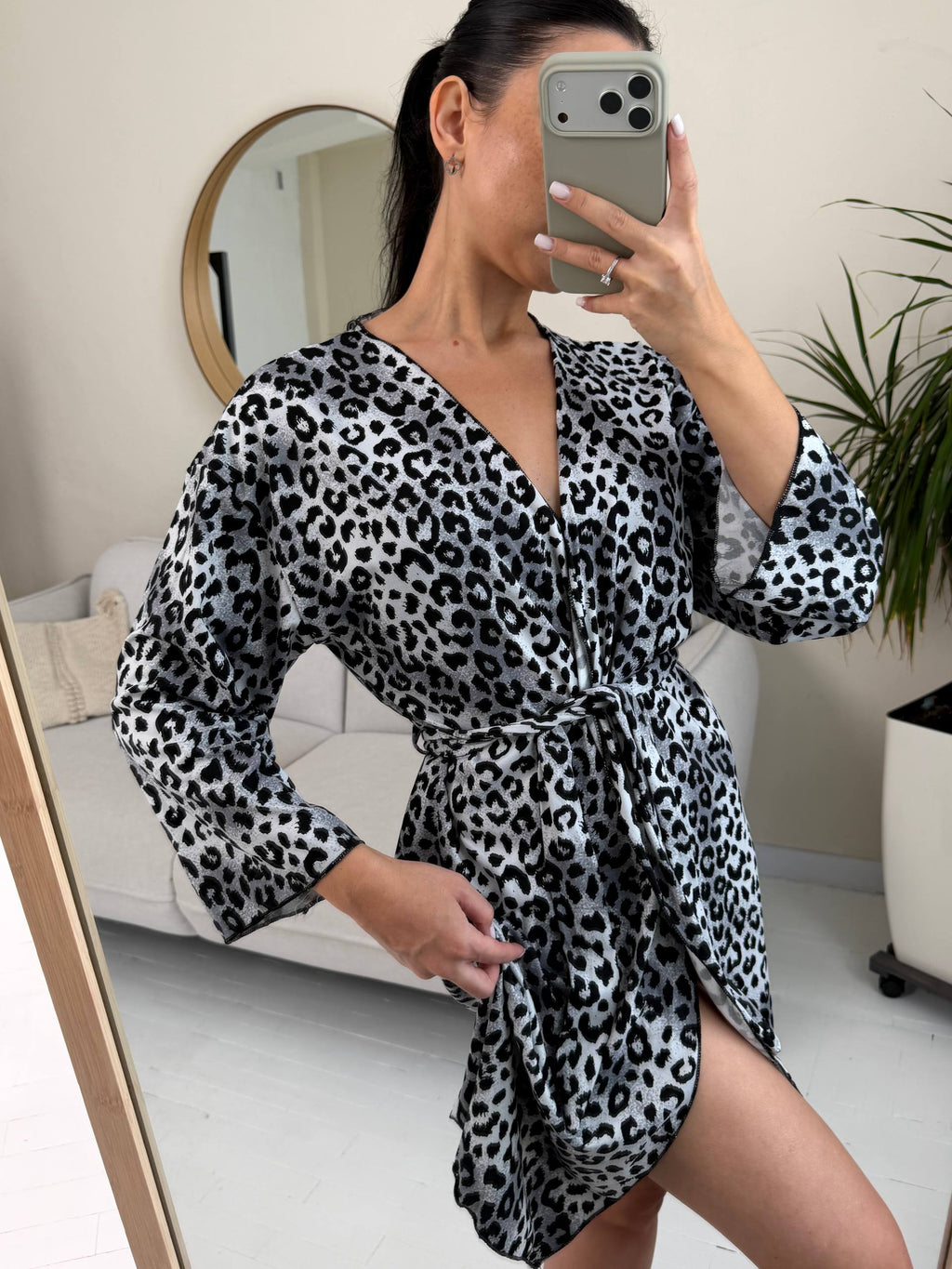 Grey Leopard Kimono Robe